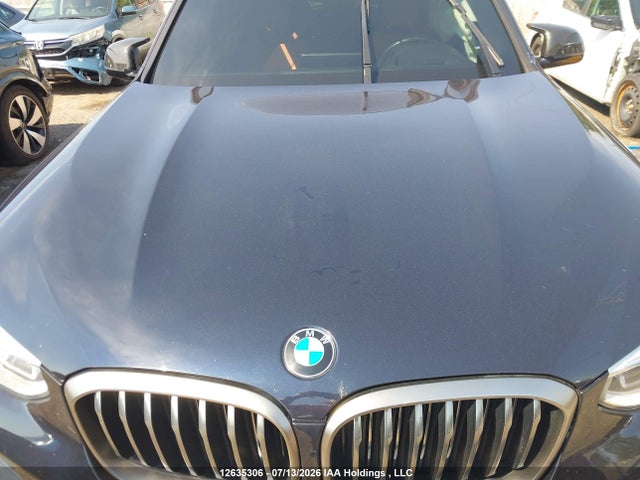 BMW X3 M40i 2018 5UXTS3C54J0Y94617 Image 10