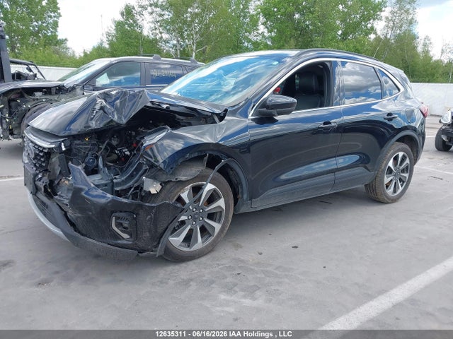 Продажа на аукционе авто 2023 Ford Escape Platinum, vin: 1FMCU9JAXPUA27105, номер лота: 12635311