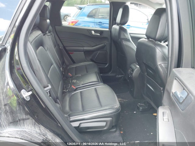 Продажа на аукционе авто 2023 Ford Escape Platinum, vin: 1FMCU9JAXPUA27105, номер лота: 12635311