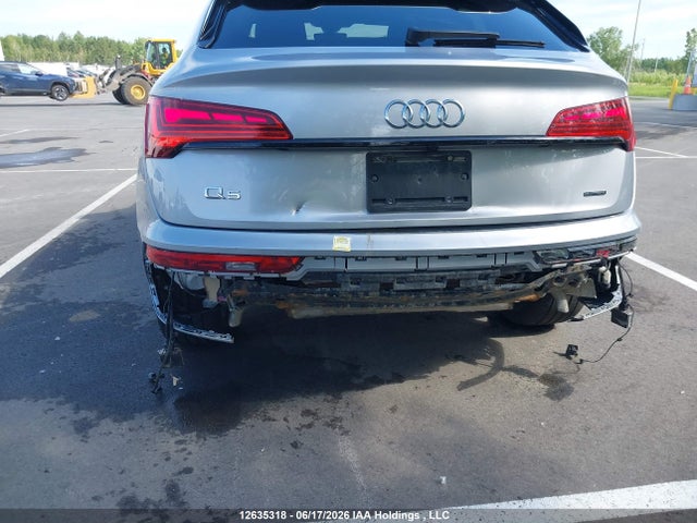 WA16AAFY6P2142775 Audi Q5 45 Technik