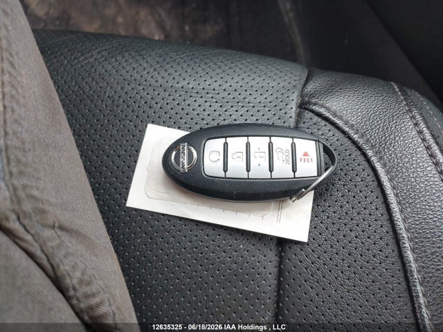 2018 Nissan Rogue Sv/sl მანქანა იყიდება აუქციონზე, vin: 5N1AT2MV4JC749151, აუქციონის ნომერი: 12635325
