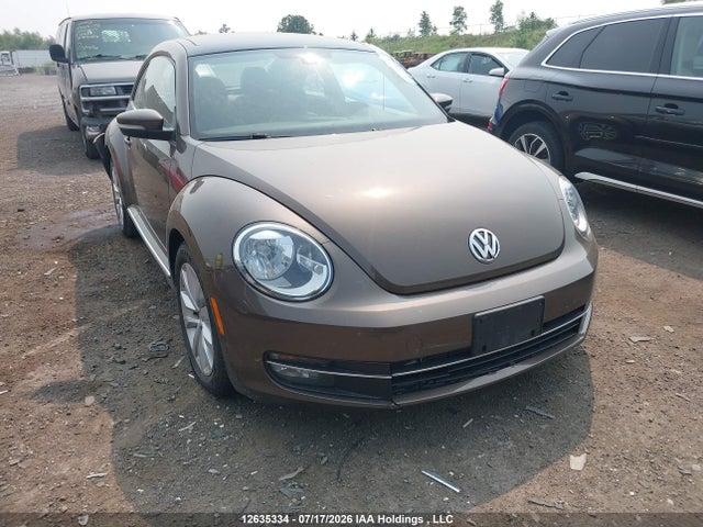 Volkswagen Beetle 2015 3VWJ07AT3FM630295 main image