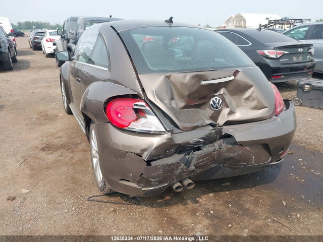 Volkswagen Beetle 2015 3VWJ07AT3FM630295 Image 3
