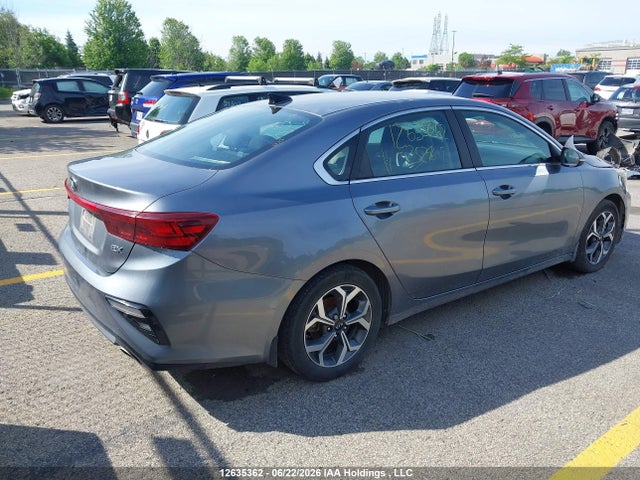 2020 Kia Forte Ex/ex Limited/ex Premium/ex+ მანქანა იყიდება აუქციონზე, vin: 3KPF54AD5LE252469, აუქციონის ნომერი: 12635362