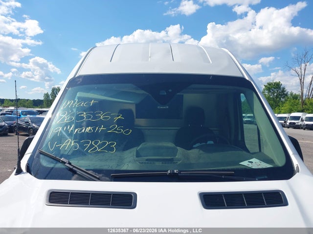 Ford Transit-250 2019 1FTYR3XM5KKA57823 Image 16