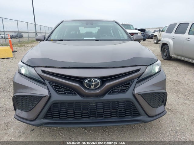 2022 Toyota Camry Se/se Night Shade მანქანა იყიდება აუქციონზე, vin: 4T1G11AK9NU031048, აუქციონის ნომერი: 12635369