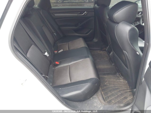 1HGCV1F32JA808983 Honda ACCORD SEDAN