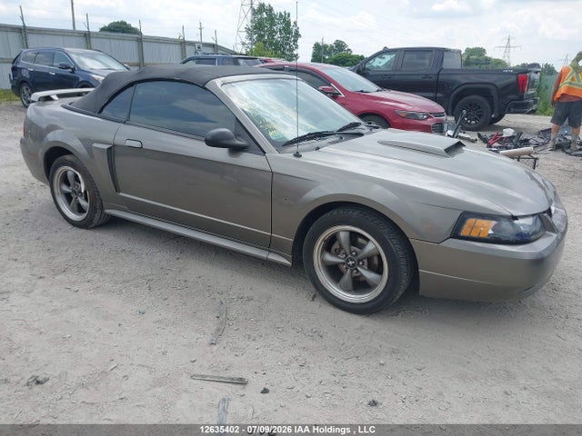 12635402 :رقم المزاد ، 1FAFP45X22F156601 vin ، 2002 Ford Mustang Gt مزاد بيع