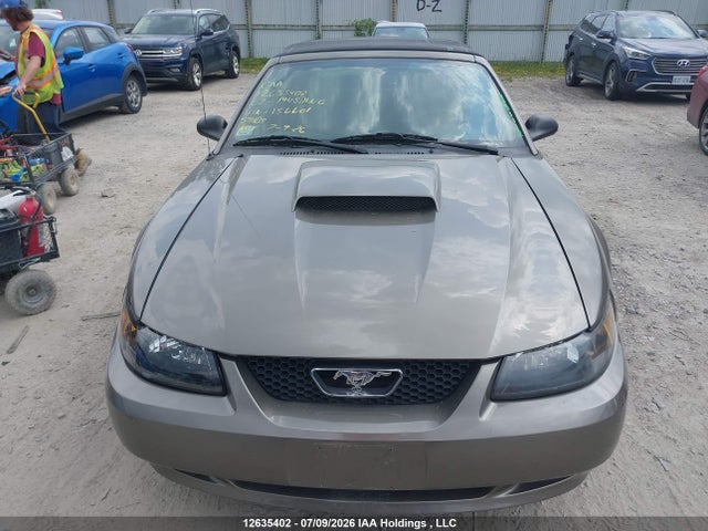 12635402 :رقم المزاد ، 1FAFP45X22F156601 vin ، 2002 Ford Mustang Gt مزاد بيع
