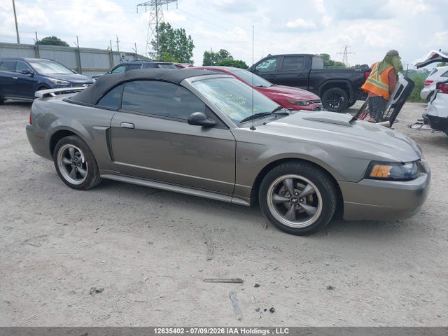12635402 :رقم المزاد ، 1FAFP45X22F156601 vin ، 2002 Ford Mustang Gt مزاد بيع