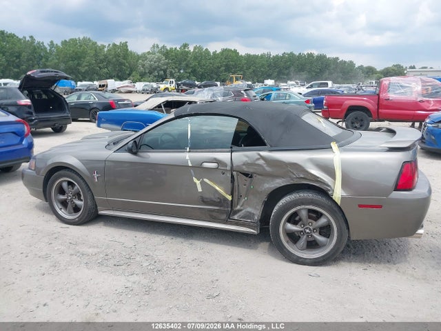 12635402 :رقم المزاد ، 1FAFP45X22F156601 vin ، 2002 Ford Mustang Gt مزاد بيع