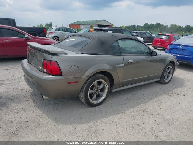 12635402 :رقم المزاد ، 1FAFP45X22F156601 vin ، 2002 Ford Mustang Gt مزاد بيع