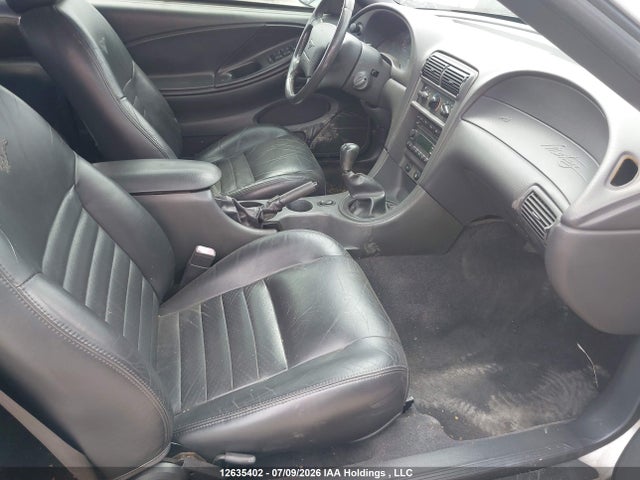 12635402 :رقم المزاد ، 1FAFP45X22F156601 vin ، 2002 Ford Mustang Gt مزاد بيع