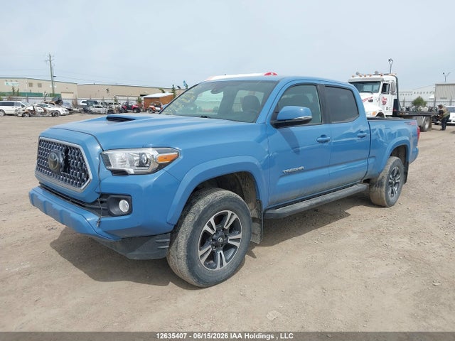 2019 Toyota Tacoma Sr5 V6 მანქანა იყიდება აუქციონზე, vin: 5TFDZ5BN5KX040968, აუქციონის ნომერი: 12635407