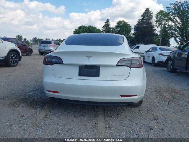 Tesla Model 3 Long Range 2022 5YJ3E1EB2NF343027 Image 16
