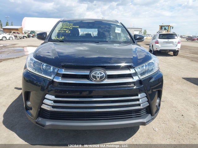 Продаж на аукціоні авто 2017 Toyota Highlander Xle, vin: 5TDJZRFH3HS471936, номер лоту: 12635419