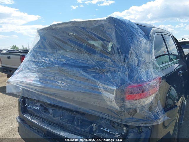 Продаж на аукціоні авто 2017 Toyota Highlander Xle, vin: 5TDJZRFH3HS471936, номер лоту: 12635419