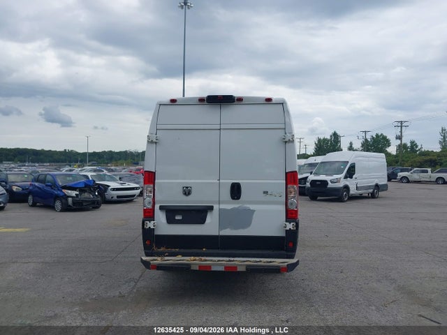 12635425 :رقم المزاد ، 3C6MRVJG7ME537341 vin ، 2021 Ram Promaster 3500 3500 High مزاد بيع