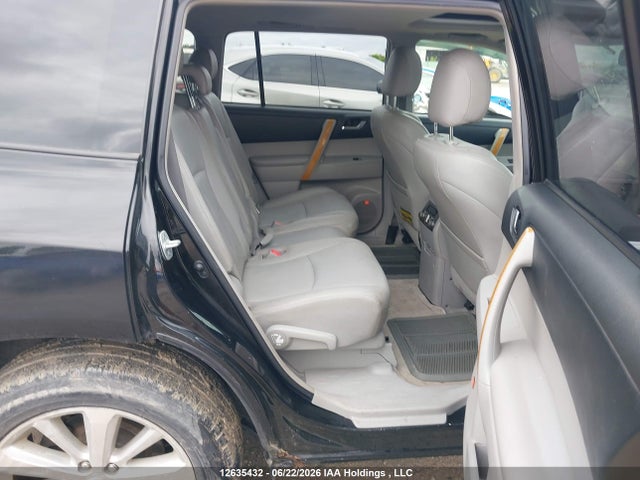 2009 Toyota Highlander Hybrid Limited მანქანა იყიდება აუქციონზე, vin: JTEEW44A692035623, აუქციონის ნომერი: 12635432
