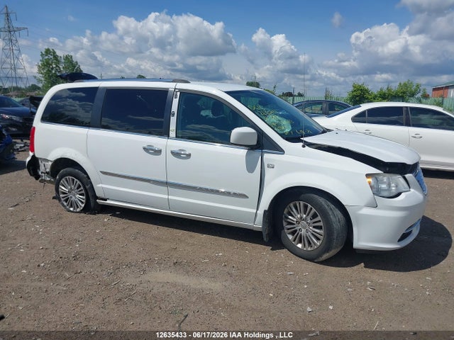 2014 Chrysler Town & Country Touring L მანქანა იყიდება აუქციონზე, vin: 2C4RC1CG2ER284693, აუქციონის ნომერი: 12635433