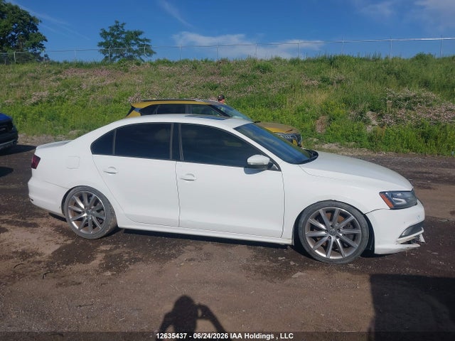 3VWB07AJ5FM401071 Volkswagen Jetta 1.8 Tsi Comfortline/1.8 Tsi Trendline+