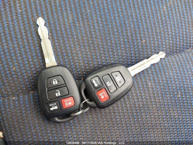 2T1BURHE5JC979555 Toyota Corolla L/le/xle/se/xse