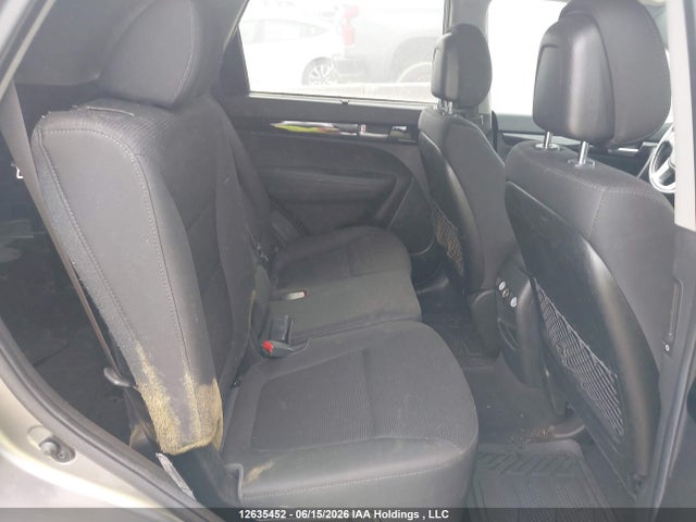 2015 Kia Sorento Lx V6 მანქანა იყიდება აუქციონზე, vin: 5XYKTDA73FG553215, აუქციონის ნომერი: 12635452