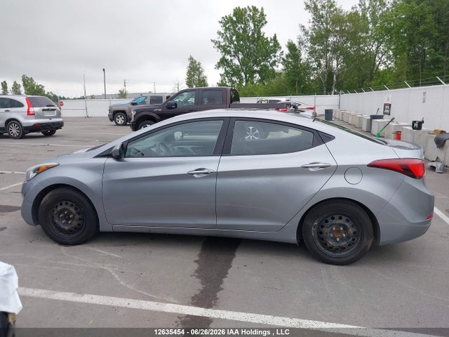 Продажа на аукционе авто 2015 Hyundai Elantra Gl, vin: 5NPDH4AE7FH634168, номер лота: 12635454
