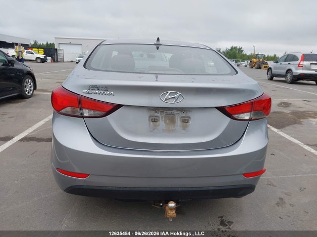 Продажа на аукционе авто 2015 Hyundai Elantra Gl, vin: 5NPDH4AE7FH634168, номер лота: 12635454
