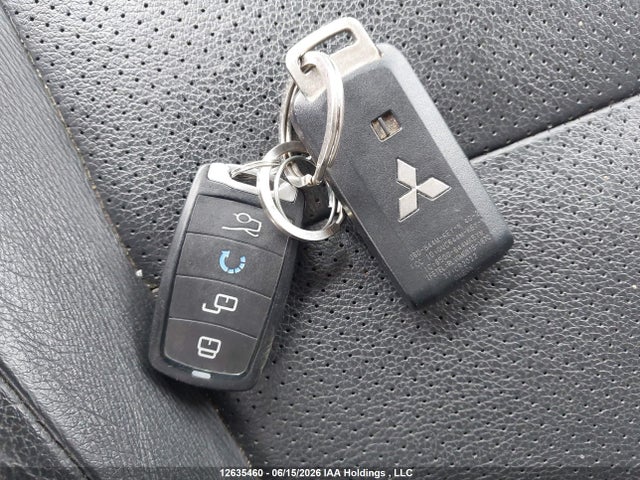 Продажа на аукционе авто 2017 Mitsubishi Outlander Gt, vin: JA4JZ4AX0HZ612553, номер лота: 12635460