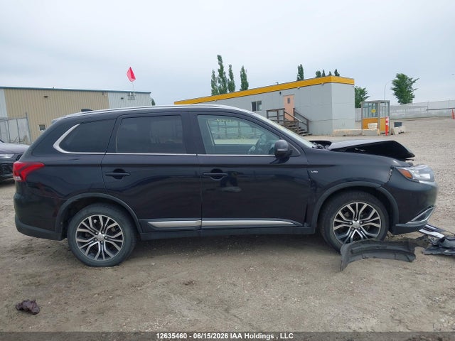 Продажа на аукционе авто 2017 Mitsubishi Outlander Gt, vin: JA4JZ4AX0HZ612553, номер лота: 12635460