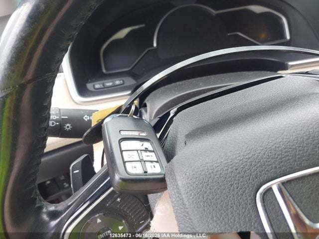 2018 Honda Clarity Touring მანქანა იყიდება აუქციონზე, vin: JHMZC5F35JC800336, აუქციონის ნომერი: 12635473