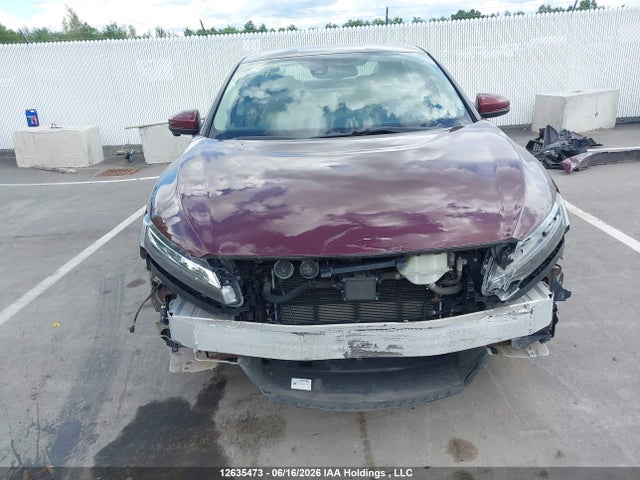 2018 Honda Clarity Touring მანქანა იყიდება აუქციონზე, vin: JHMZC5F35JC800336, აუქციონის ნომერი: 12635473