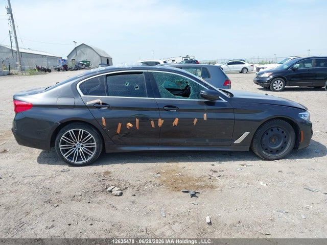 2019 Bmw 530i Xdrive მანქანა იყიდება აუქციონზე, vin: WBAJA7C51KWW02999, აუქციონის ნომერი: 12635478