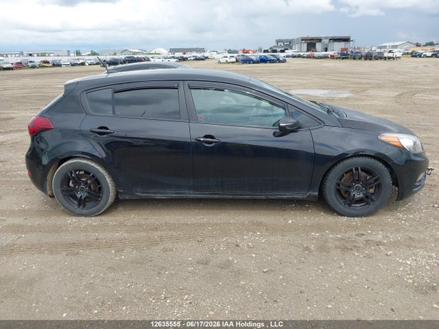 KNAFZ5A36G5635627 KIA FORTE SX