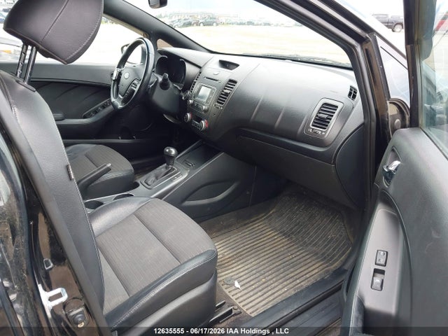 KNAFZ5A36G5635627 KIA FORTE SX