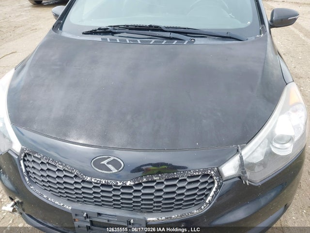 KNAFZ5A36G5635627 KIA FORTE SX