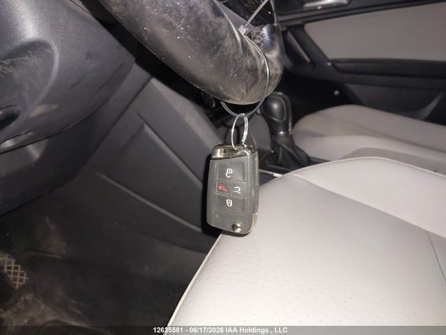 3VV2B7AX3JM110970 Volkswagen Tiguan Comfortline