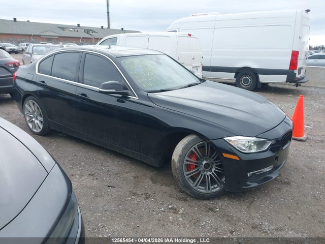 12565454 :رقم المزاد ، WBA3B9C55DF587217 vin ، 2013 Bmw 3 Series مزاد بيع