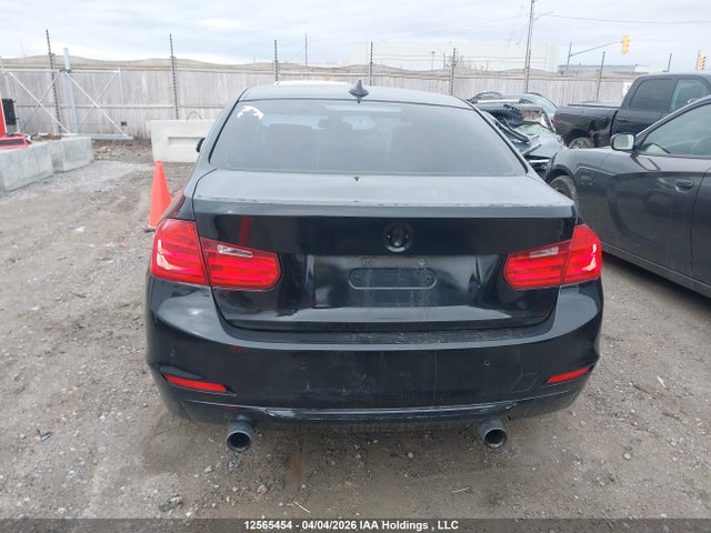 Продажа на аукционе авто 2013 Bmw 3 Series, vin: WBA3B9C55DF587217, номер лота: 12565454