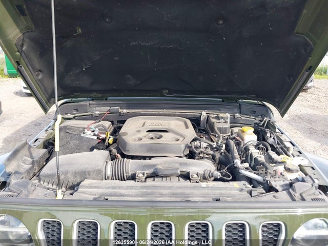 12635590 :رقم المزاد ، 1C4HJXEN2MW579587 vin ، 2021 Jeep Wrangler Unlimited Sahara مزاد بيع