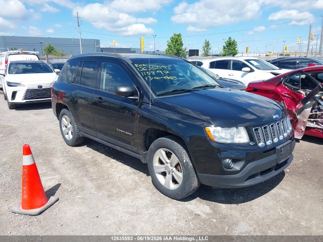 12635593 :رقم المزاد ، 1C4NJDABXDD113897 vin ، 2013 Jeep Compass مزاد بيع