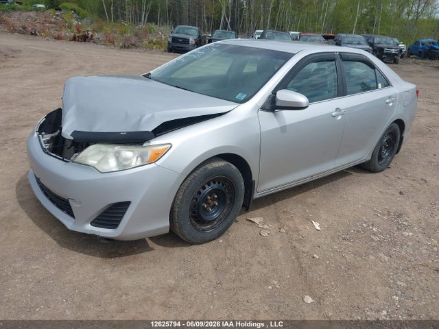 12625794 :رقم المزاد ، 4T1BF1FK5CU097971 vin ، 2012 Toyota Camry Le مزاد بيع