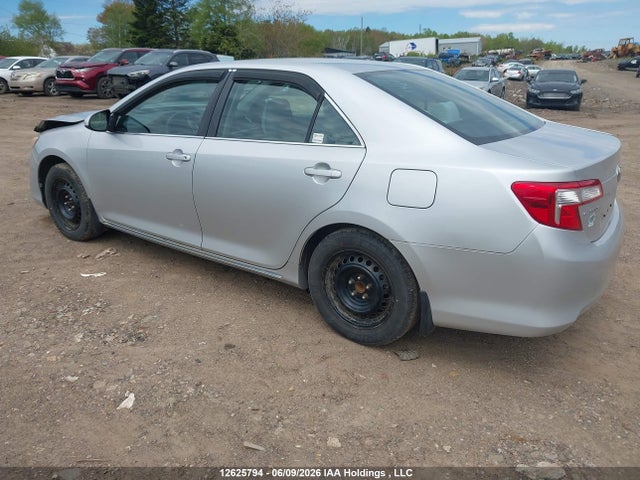 12625794 :رقم المزاد ، 4T1BF1FK5CU097971 vin ، 2012 Toyota Camry Le مزاد بيع