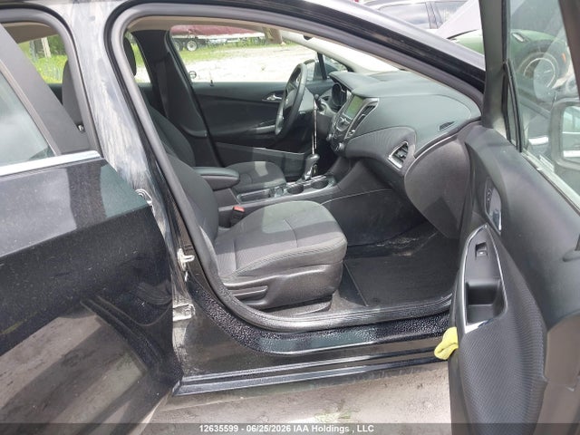 Продажа на аукционе авто 2017 Chevrolet Cruze Lt, vin: 1G1BE5SM0H7134445, номер лота: 12635599