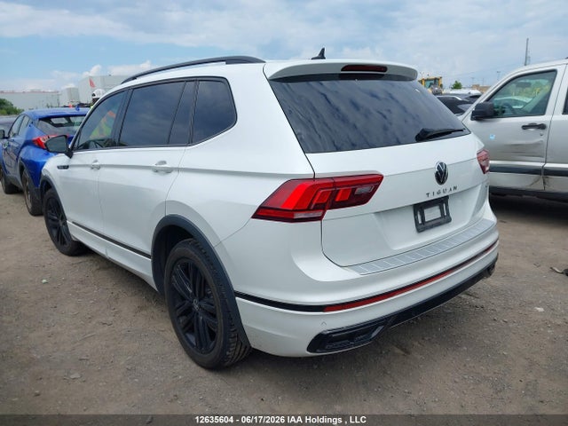 Aukcja sprzedaży 2022 Volkswagen Tiguan Comfortline R-line Black Edition, vin: 3VV8B7AX5NM072870, numer aukcji: 12635604