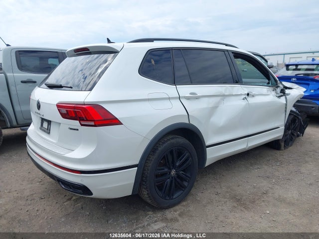 Aukcja sprzedaży 2022 Volkswagen Tiguan Comfortline R-line Black Edition, vin: 3VV8B7AX5NM072870, numer aukcji: 12635604