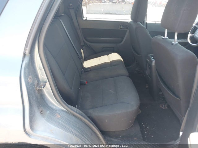 Продаж на аукціоні авто 2010 Ford Escape, vin: 1FMCU9DGXAKA39600, номер лоту: 12635638