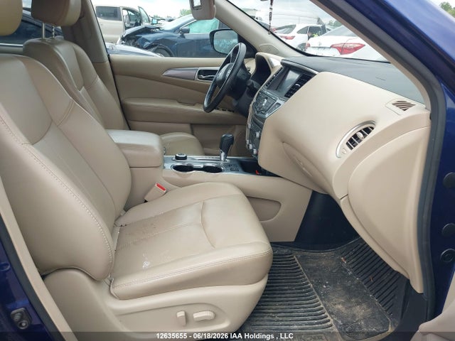 Продажа на аукционе авто 2017 Nissan Pathfinder Platinum/s/sl/sv, vin: 5N1DR2MM6HC643376, номер лота: 12635655