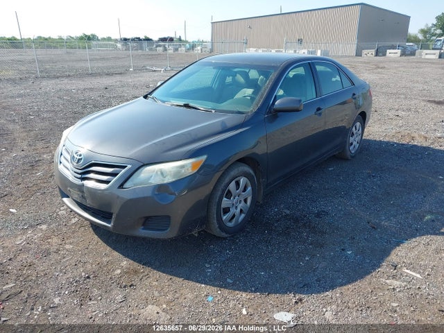 2011 Toyota Camry Se/le/xle მანქანა იყიდება აუქციონზე, vin: 4T1BF3EK4BU214967, აუქციონის ნომერი: 12635657